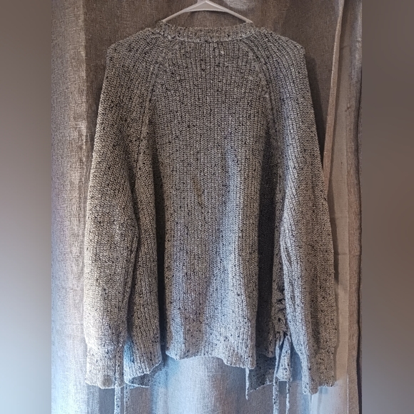 FALLS CREEK WOMEN'S 1X LIGHT GRAY LONG SLEEVE TOP - Picture 2 of 4